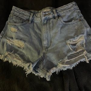 Cute PAC Sun jean shorts, size 25.